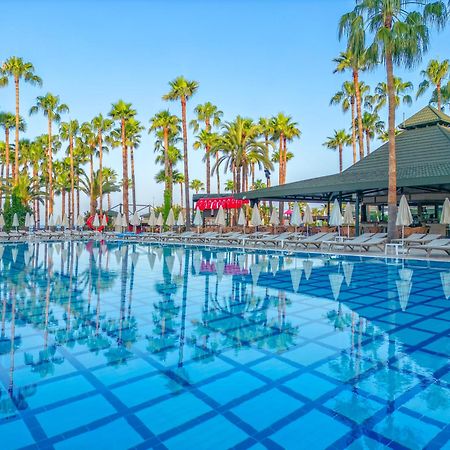 Meryan Hotel オクルカラール エクステリア 写真